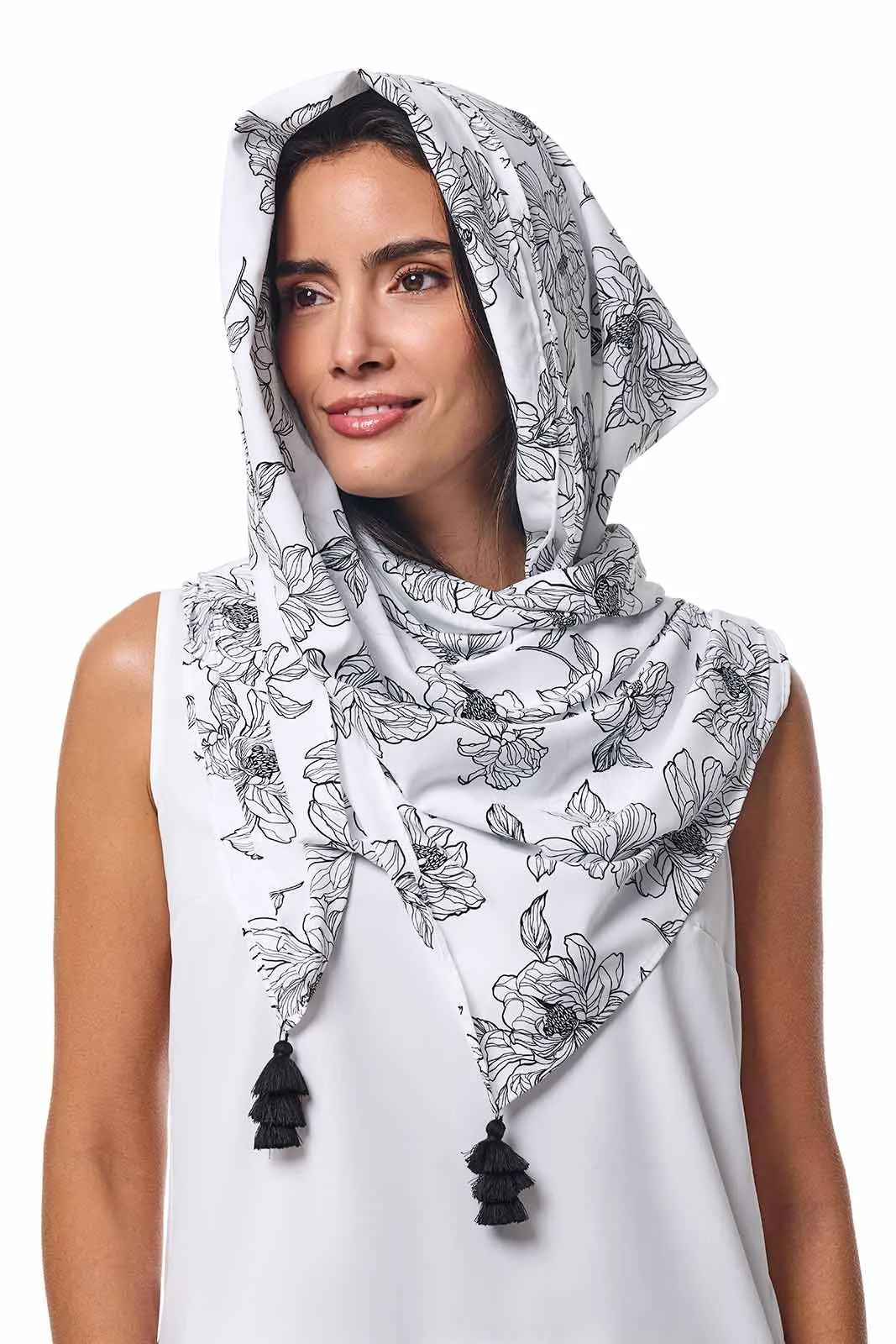 Minneola Featherlight Scarf | White/Black Perfect Peony